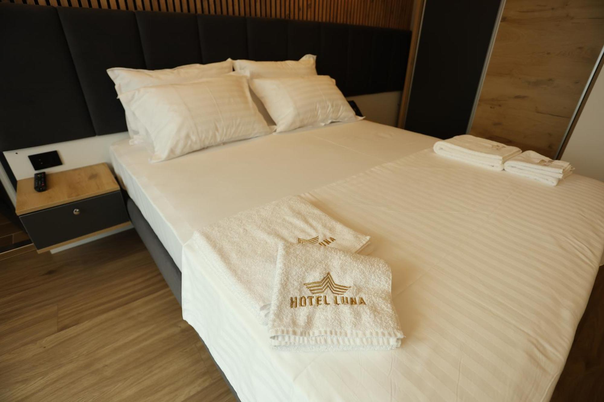 Hotel Luna Prizren Dış mekan fotoğraf