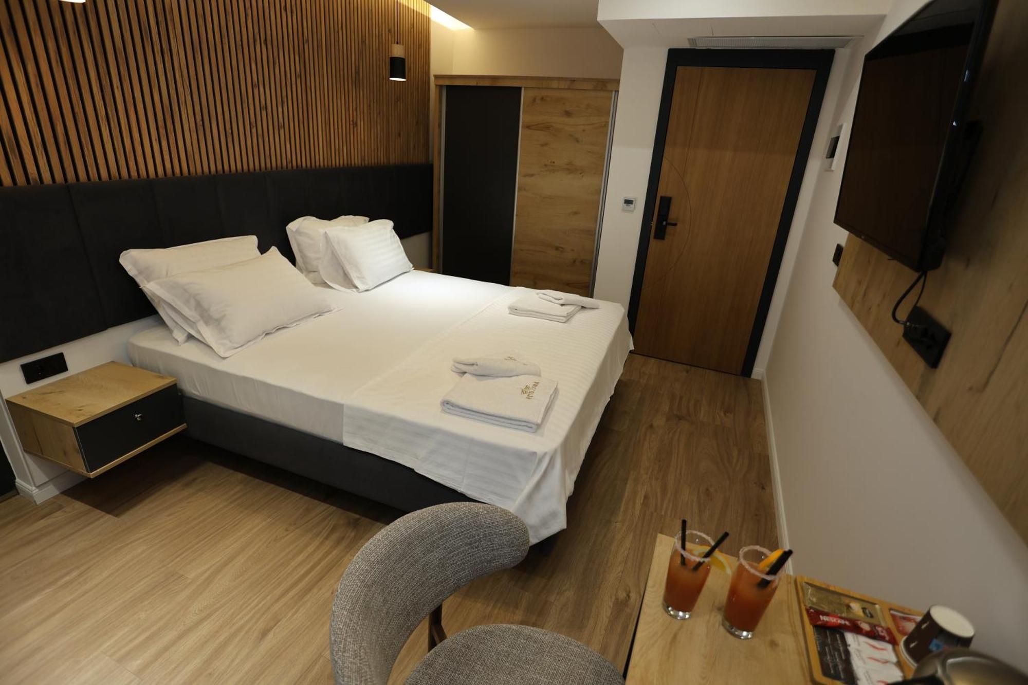 Hotel Luna Prizren Dış mekan fotoğraf