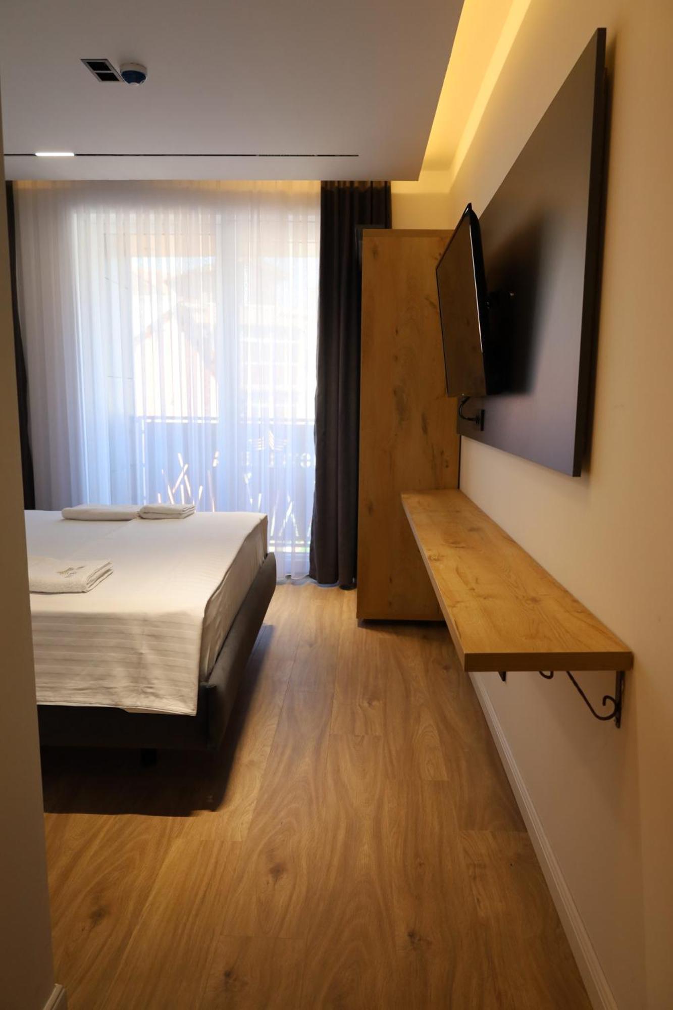 Hotel Luna Prizren Dış mekan fotoğraf